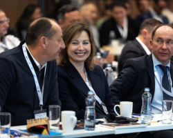 -5296775277314772416_121