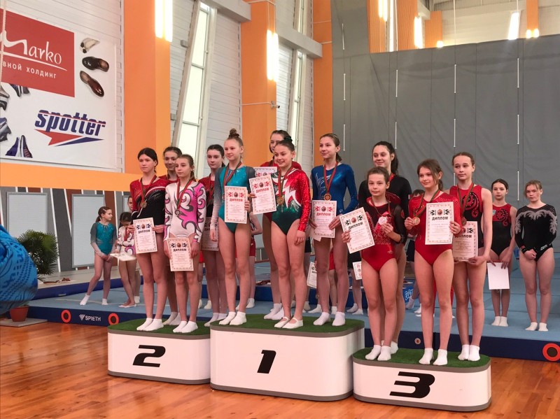 14-16 апреля 2022 года прошла Спартакиада детско-юношеских спортивных школ по прыжкам на батуте.